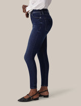 Hayley High-Rise Dark Wash Jeans Forever New
