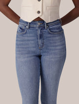 Hayley High-Rise Sculpt Jeans Forever New
