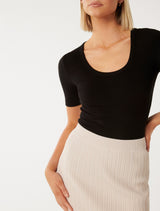 Avery Scoop Neck T-Shirt Forever New
