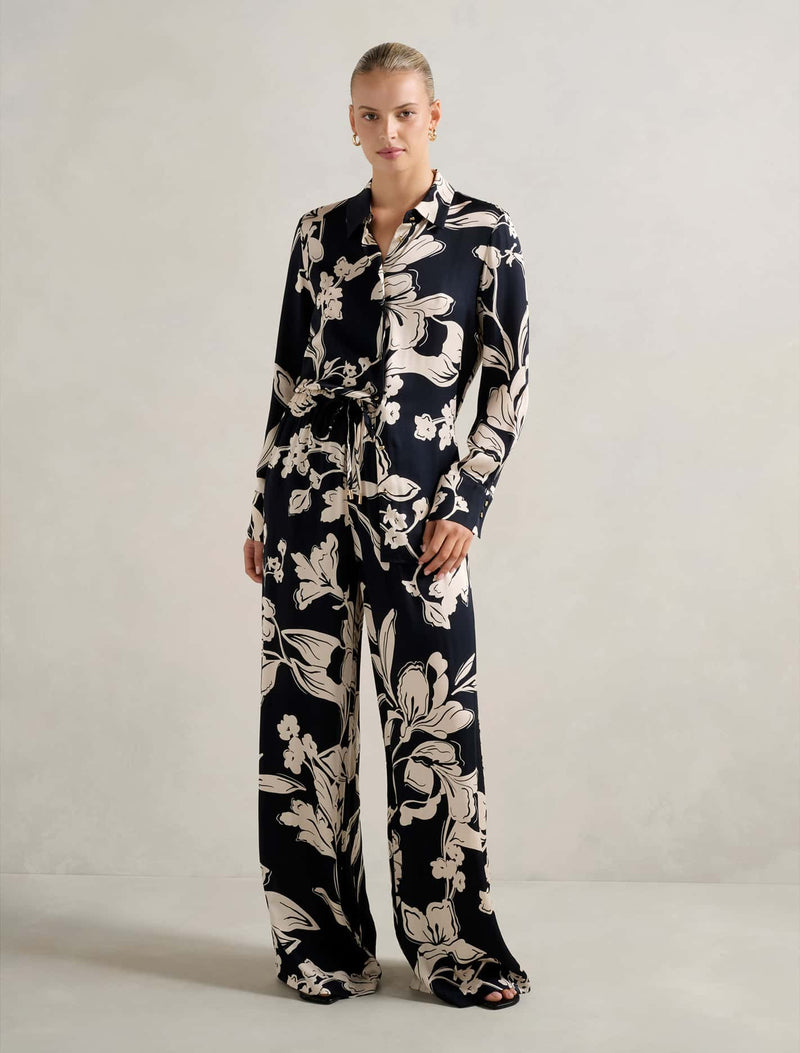 Lila Longline Printed Satin Shirt Forever New