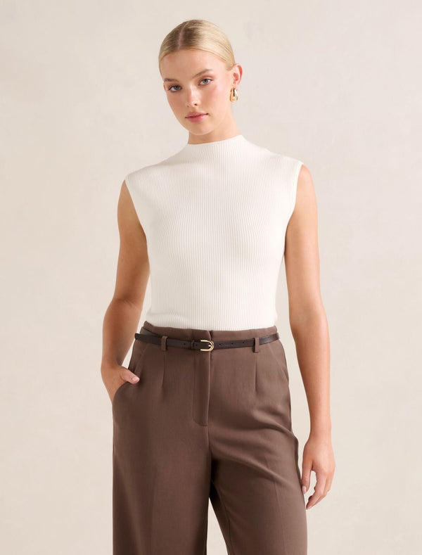 Kallie Extended Shoulder Rib Top Cream Forever New