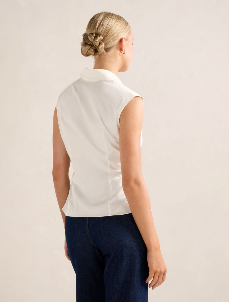 Nova Ruched Collared Top Forever New