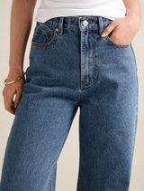 Cloe Straight Leg Jeans Forever New