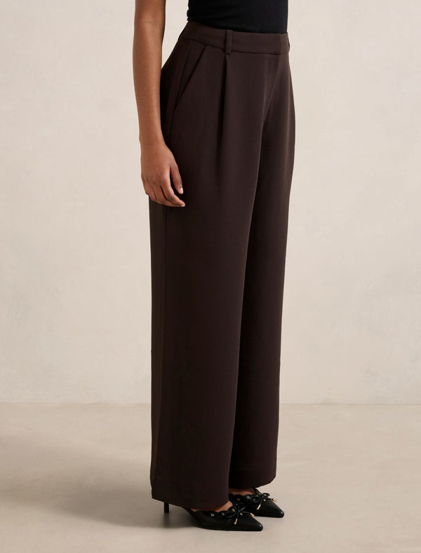 Margot Petite Wide Leg Pants Forever New