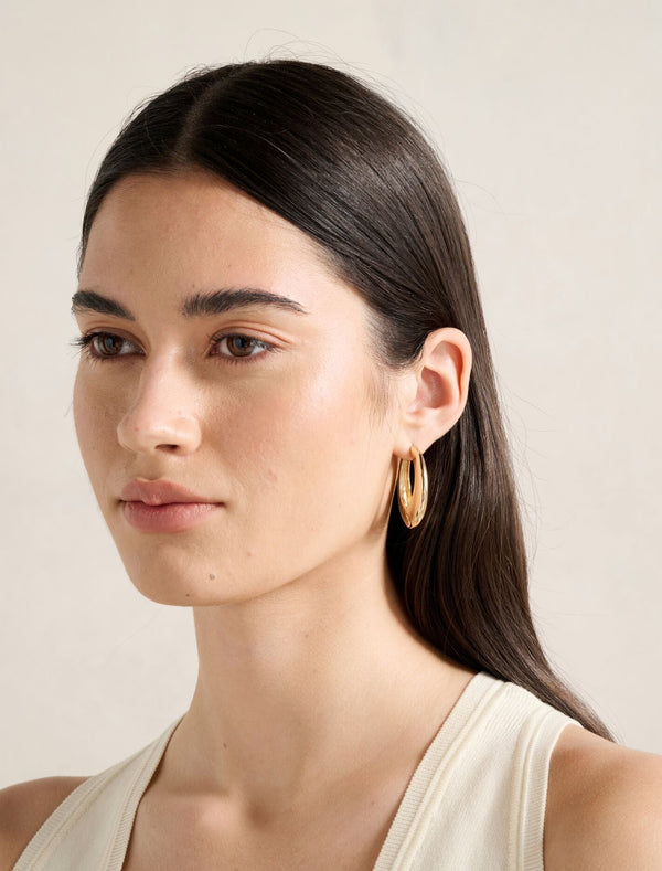 Signature Tia Thick Hinge Hoop Earrings Forever New