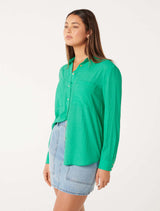 Selina Crinkle Resort Shirt Forever New