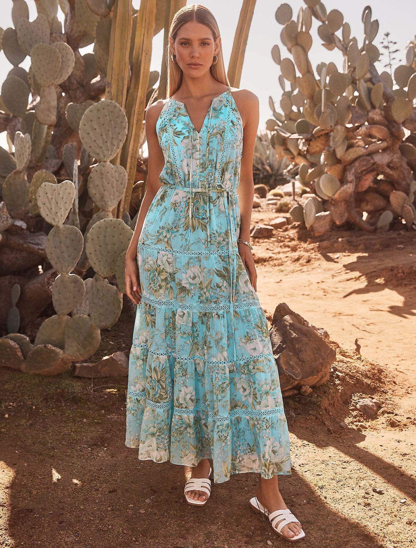 ワンピース HLT Lace Trimmed Floral Dress 05101-