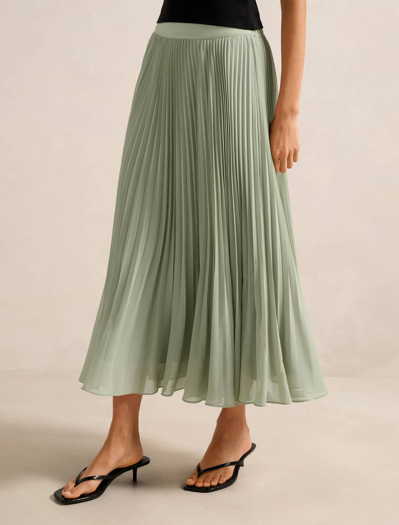 Aurora Pleated Skirt Forever New