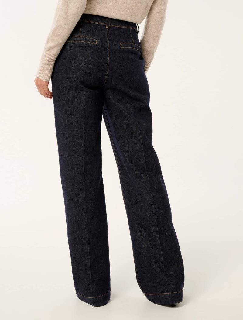 Maya Denim Jeans Forever New