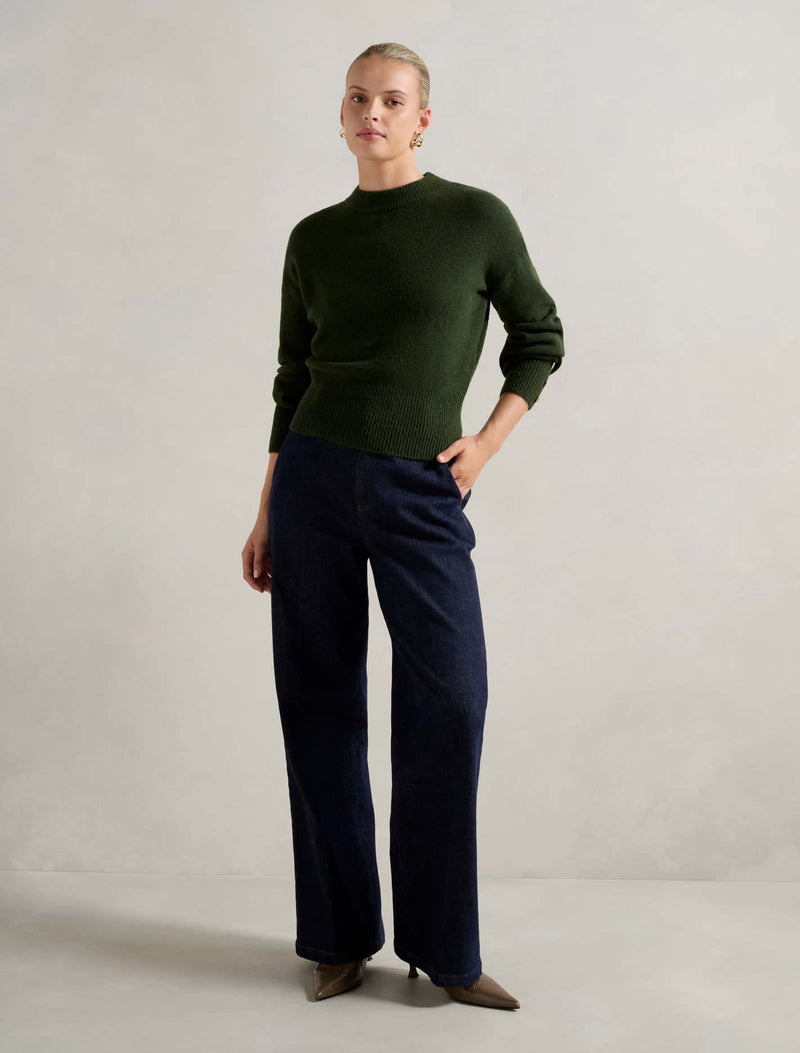 Millie Crew Neck Sweater Green Ivy Forever New