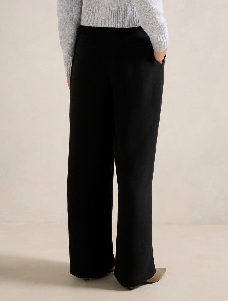 Desiree Button Straight Leg Pants Forever New