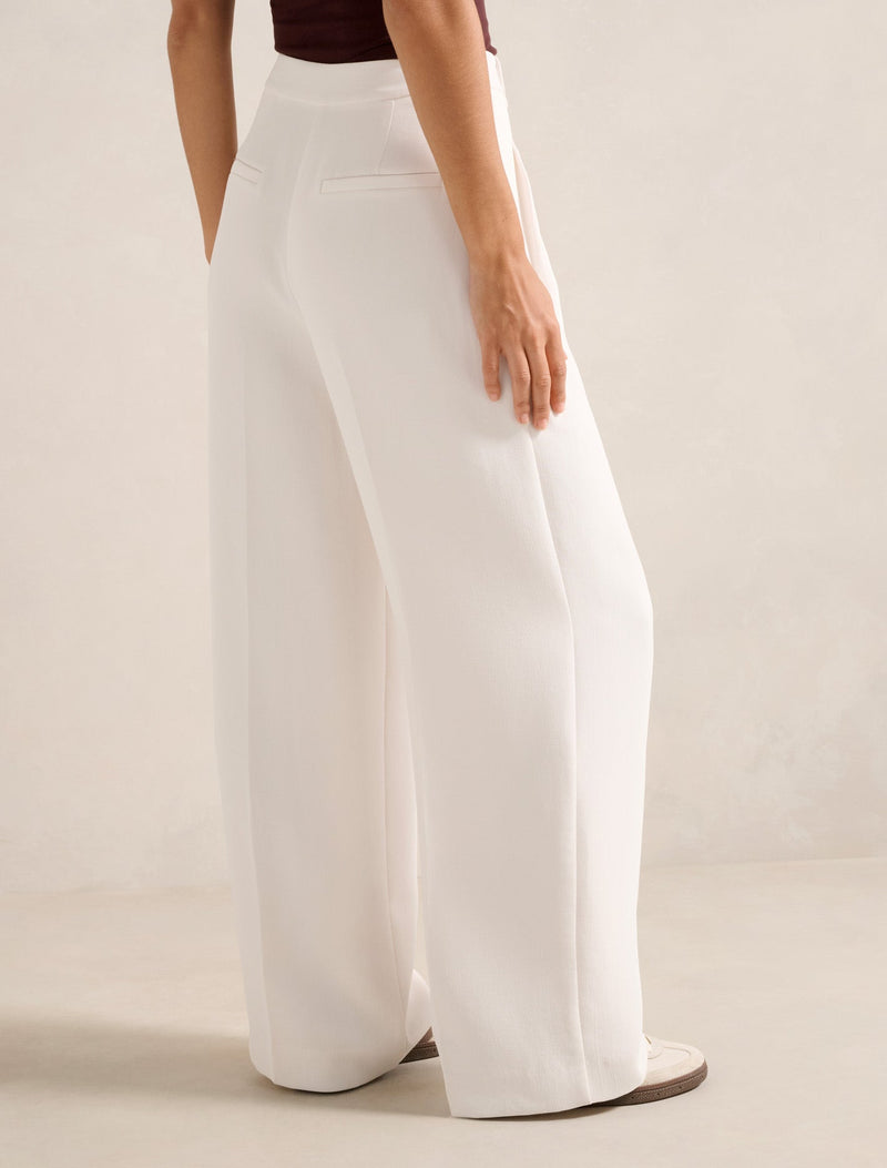 Desiree Button Straight Leg Pants Forever New