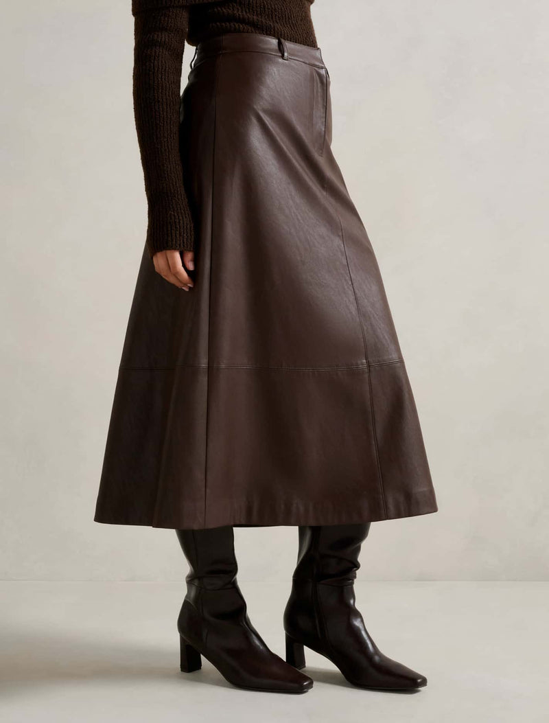 Jaelyn Vegan Leather Maxi Skirt Forever New