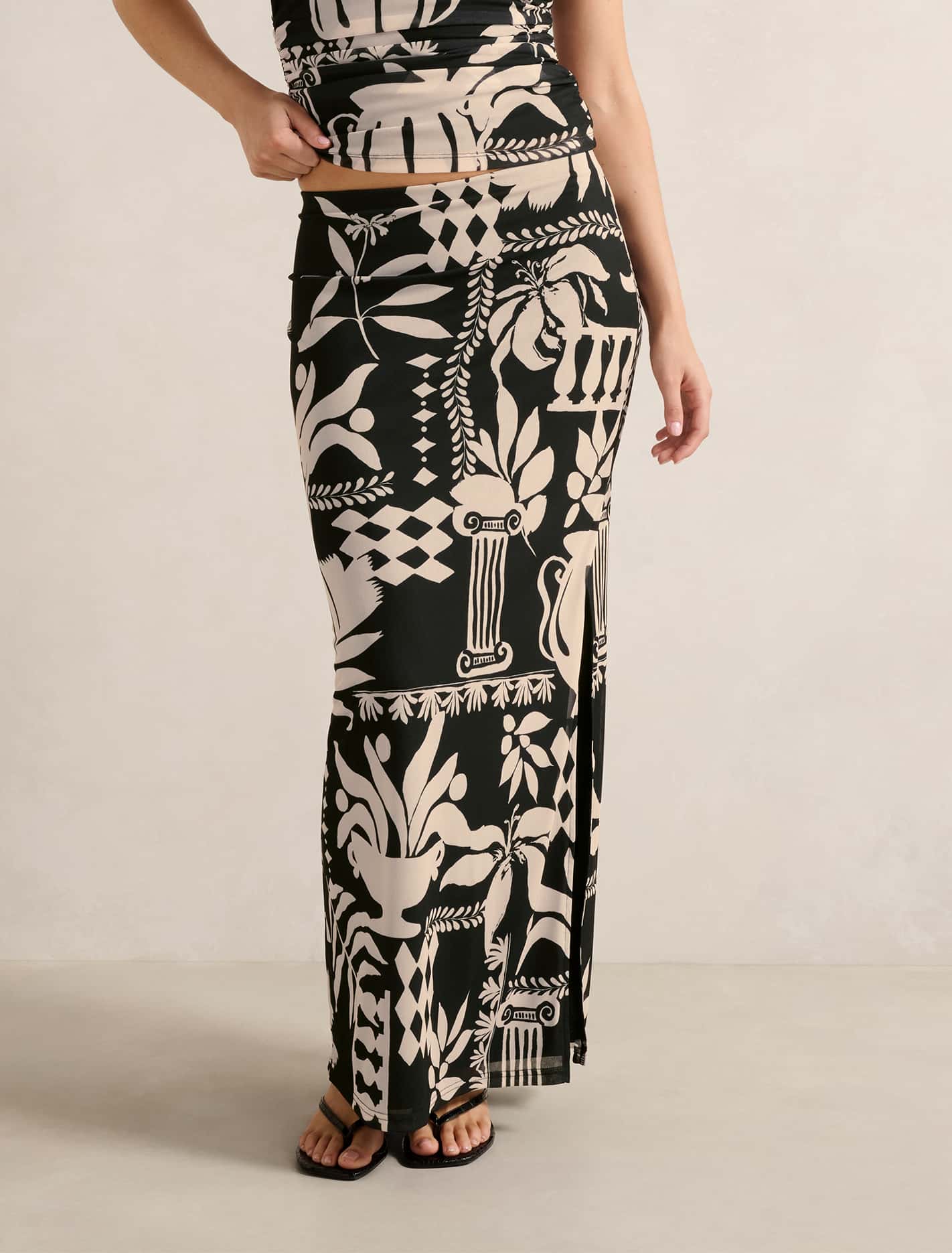Mia Mesh Maxi Skirt Mono Rhodes Co-Ord | Forever New
