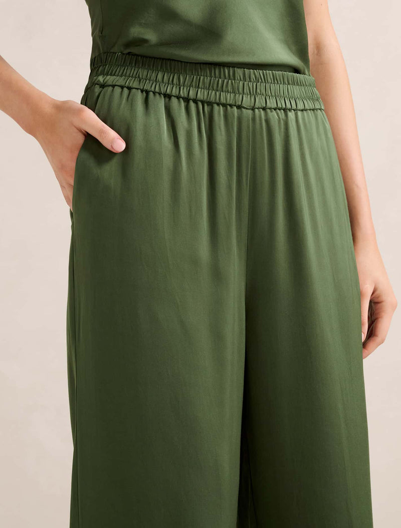 Skyler Wide Leg Pants Forever New