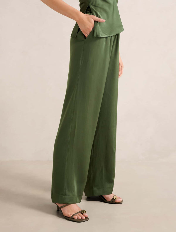 Skyler Wide Leg Pants Forever New