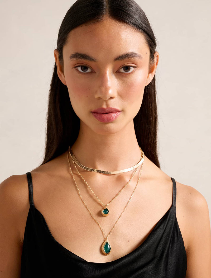 Signature Tessa Teardrop Pendant 0 Gold Green Forever New