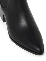 Frankie Gusset Boot - Forever New