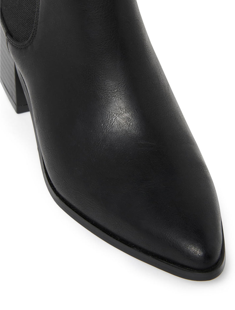 Frankie Gusset Boot - Forever New