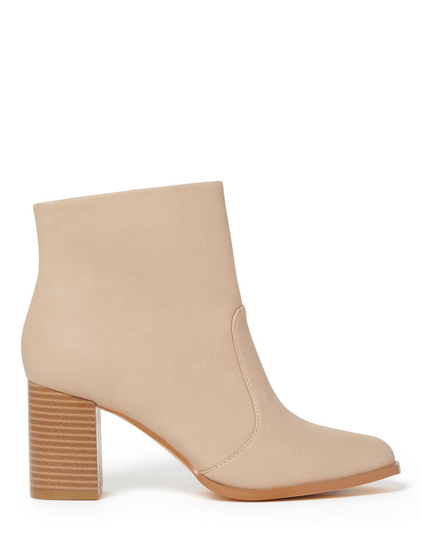 Adriana Heel Boot - Forever New