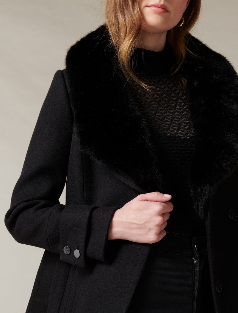 Jamie Fur Collar Coat - Forever New