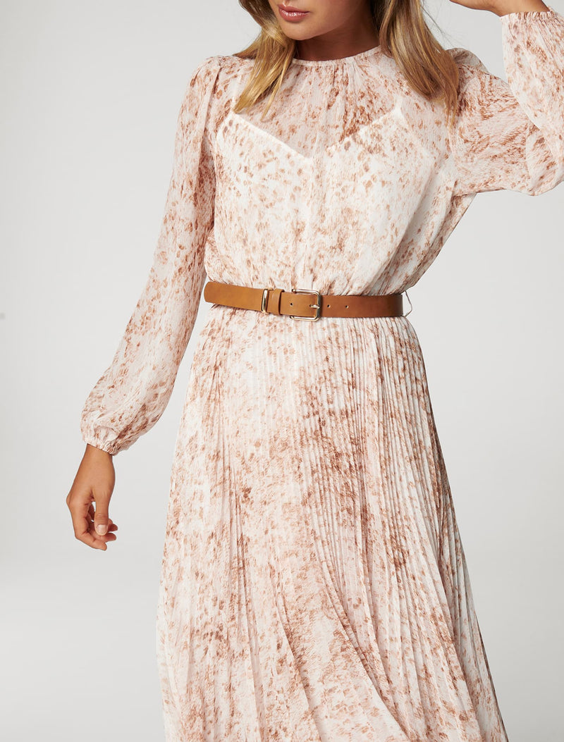 Fiona Pleat Belted Midi Dress - Forever New