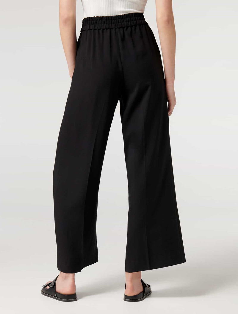 Petra Wide Leg Pintuck Pant - Forever New
