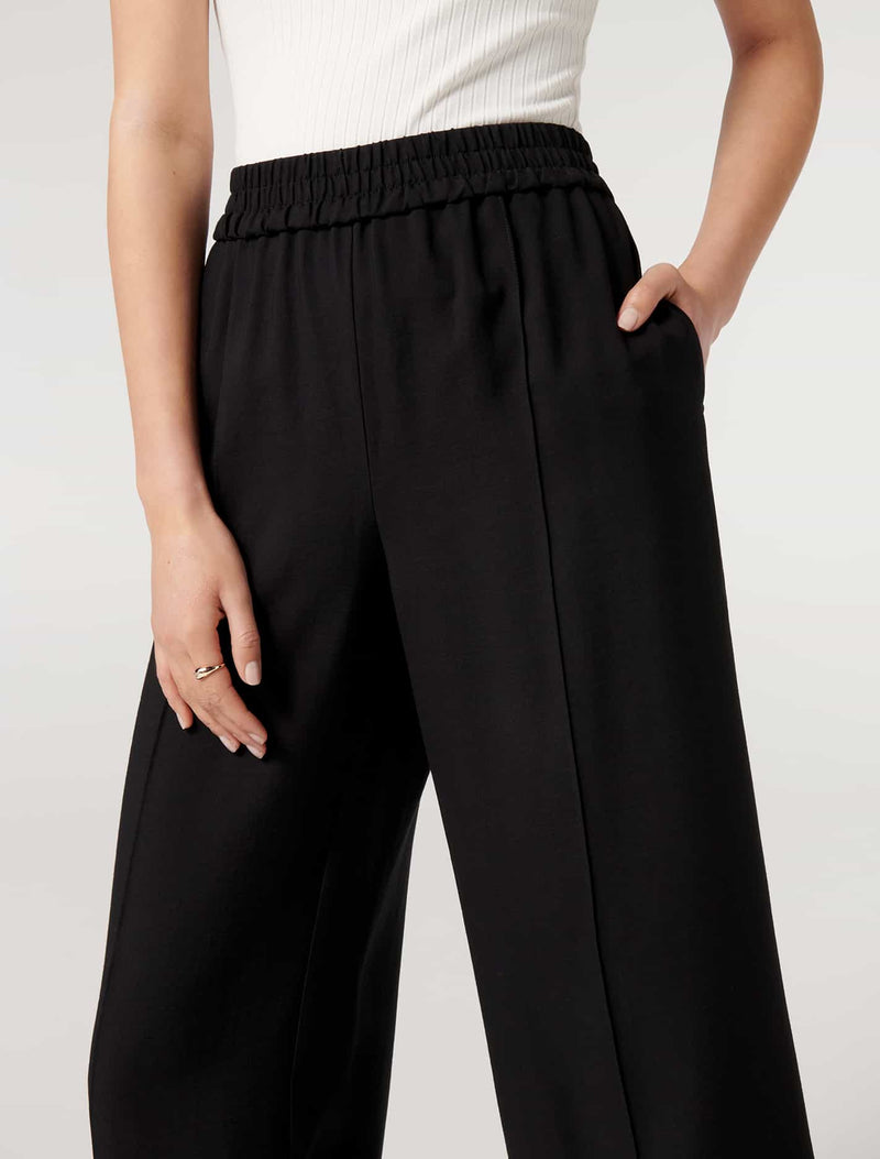Petra Wide Leg Pintuck Pant - Forever New