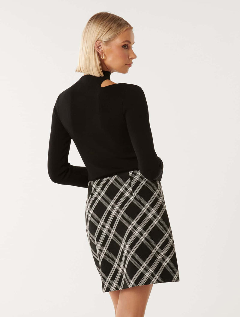 Quinn Cut Out Shoulder Knit Top Forever New