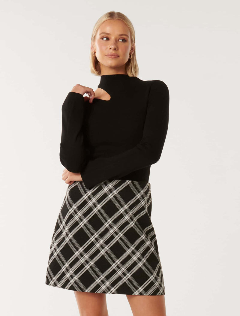 Quinn Cut Out Shoulder Knit Top Forever New